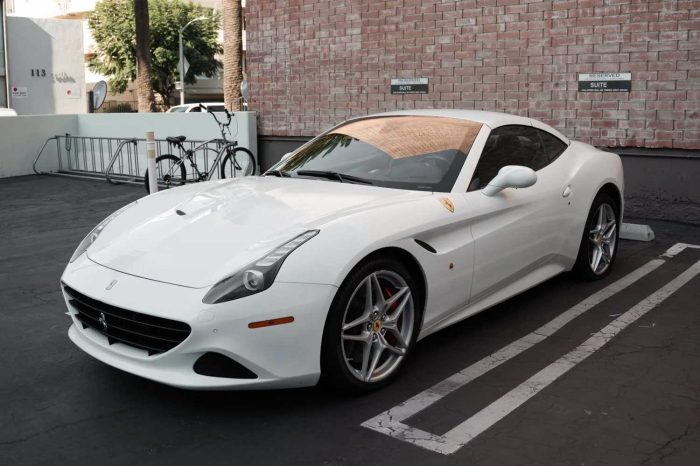 Rent the Ferrari Portofino in Las Vegas