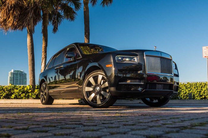 The New Rolls-Royce Cullinan Rental in Las Vegas
